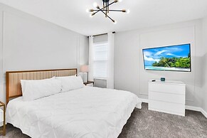 Brand New House Private Lake View 3009 Protagonist 9 Bedroom Home