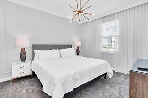 Brand New House Private Lake View 3009 Protagonist 9 Bedroom Home