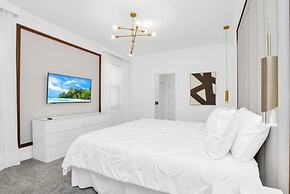 Brand New House Private Lake View 3009 Protagonist 9 Bedroom Home