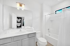 5890high 12 Bedroom Villa