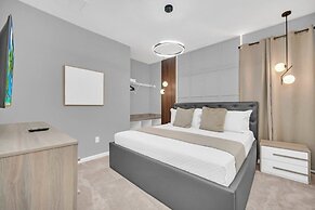 5890high 12 Bedroom Villa