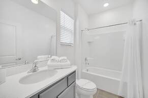 5890high 12 Bedroom Villa