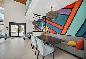 5890high 12 Bedroom Villa