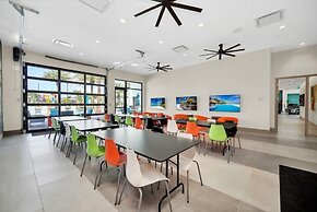 5890high 12 Bedroom Villa