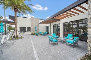 5890high 12 Bedroom Villa