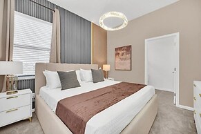 5890high 12 Bedroom Villa