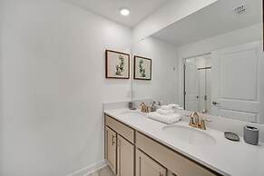 4228para 4 Bedroom Townhouse