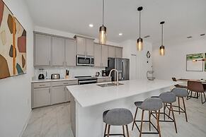 4228para 4 Bedroom Townhouse