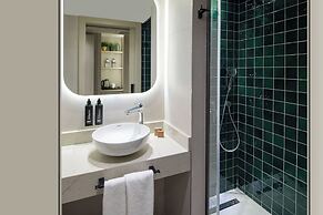 Lunet Old City Hotel