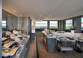 Lunet Old City Hotel