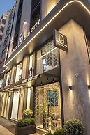 Lunet Old City Hotel