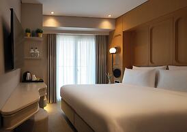 Lunet Old City Hotel