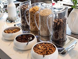 Lunet Old City Hotel