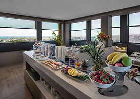 Lunet Old City Hotel