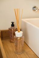 Luxurious 3-Bedroom 280sqm center