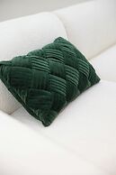 Luxurious 3-Bedroom 280sqm center