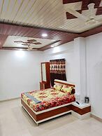 Janani Niwas Matheran