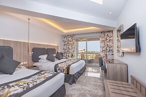 Hurghada Long Beach Resort