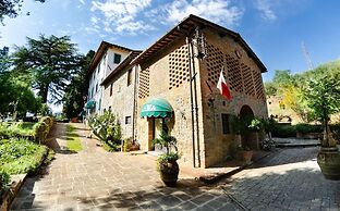 Villa in Uzzano With Private Pool & Garden