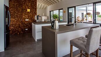 The Villas by LXRYHOME