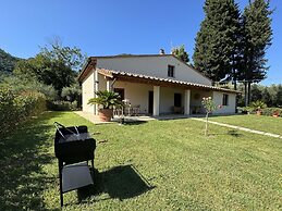House in Tuscany Near Pisa & Lucca