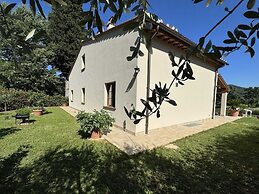 House in Tuscany Near Pisa & Lucca