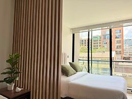 Urban Chico by Weeki