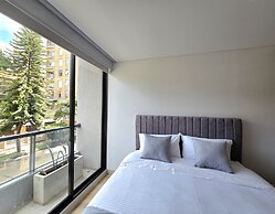 Urban Chico by Weeki