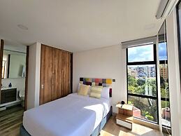 Urban Chico by Weeki