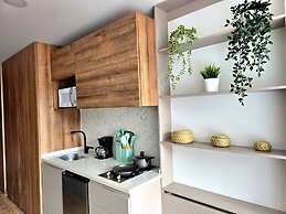 Urban Chico by Weeki