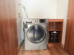 Urban Chico by Weeki