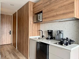 Urban Chico by Weeki