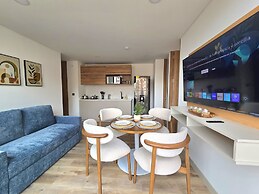 Urban Chico by Weeki