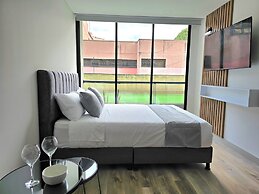 Urban Chico by Weeki