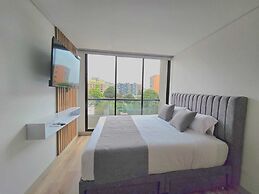 Urban Chico by Weeki