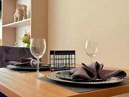 Urban Chico by Weeki