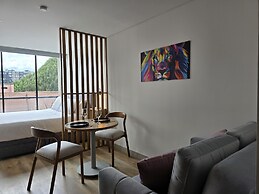 Urban Chico by Weeki