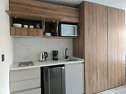 Urban Chico by Weeki