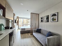 Urban Chico by Weeki