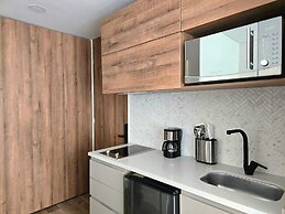 Urban Chico by Weeki