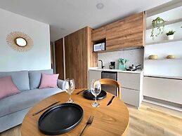 Urban Chico by Weeki