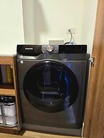 Urban Chico by Weeki