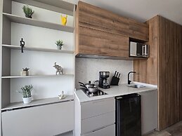 Urban Chico by Weeki