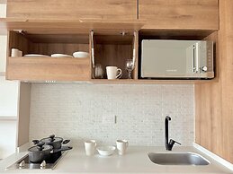 Urban Chico by Weeki