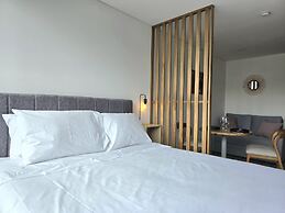 Urban Chico by Weeki