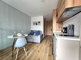 Urban Chico by Weeki