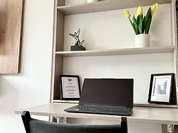 Urban Chico by Weeki