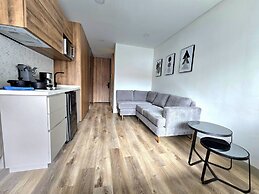 Urban Chico by Weeki