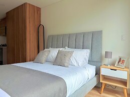 Urban Chico by Weeki