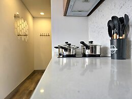 Urban Chico by Weeki